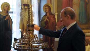 Lumânarea lui Putin: în memoria celor care „au pierit apărând Noua Rusie”