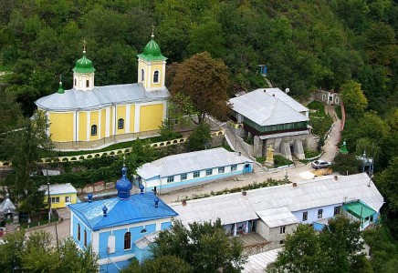 Film documentar despre mănăstirea Ţîpova