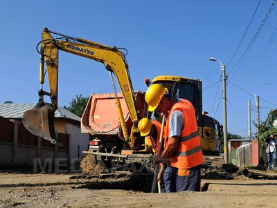 România: persoanele cu imobile neracordate la reţeaua de canalizare trebuie să facă dovada nepoluării solului