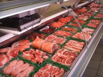 ALARMANT! Majoritatea produselor alimentare sunt păstrare în condiţii NECORESPUNZĂTOARE