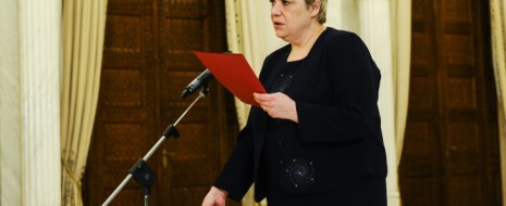 România: Ministra SHHAIDEH a depus jurmantul pe CORAN pentru functia de ministru al Dezvoltarii Regionale si Administratiei Publice, Iulian Tanase, ateu- propus pentru sefia Institutului Cultural Roman