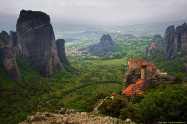 Părinții din Sfîntul Munte îi avertizează pe ierarhii care vor participa la Sinodul panortodox