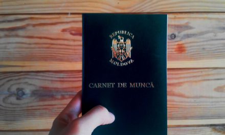 A început scanarea carnetele de muncă. Acestea vor dispărea din 1 ianuarie 2019