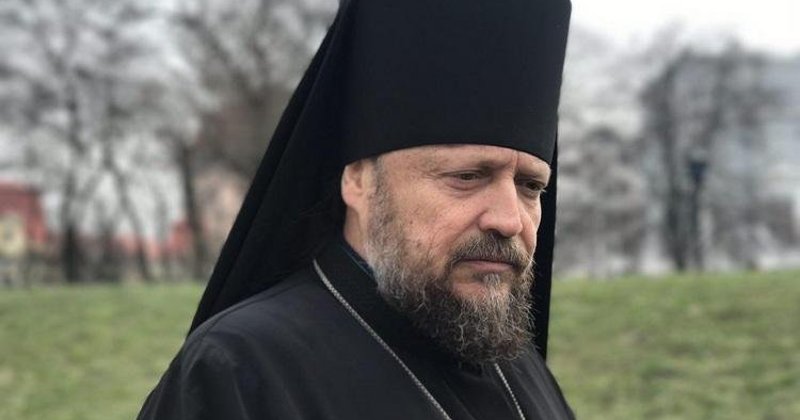 Prigoană asupra ortodoxie: Episcop ortodox al bisericii ortodoxe canonice din Ucraina i s-a  anulat cetăţenia şi a fost expulzat din ţară…