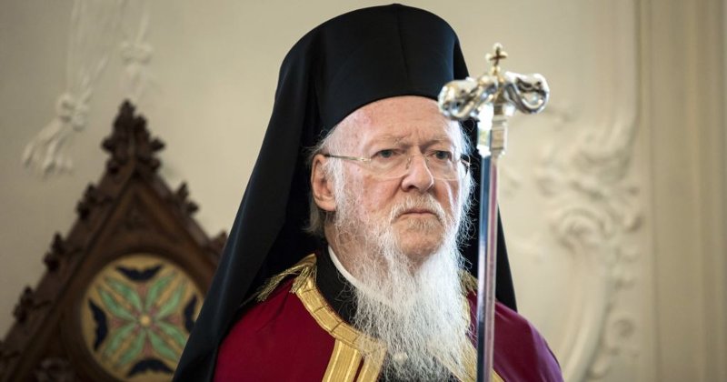 Nici măcar canoanele, nici înțelepciunea autoritară a Bisericii nu sunt luate în considerare de către patriarhul Bartolomeu