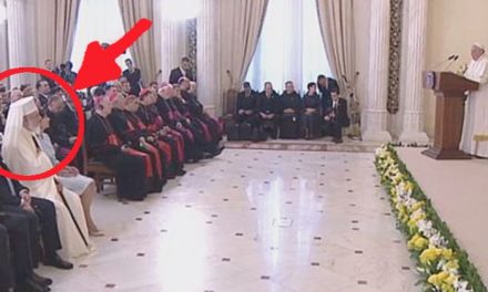 Papa Francisc: „Îl salut cu iubire frăţească pe fratele meu Daniel”. Fraţi întru ce? Numai nu întru Hristos…