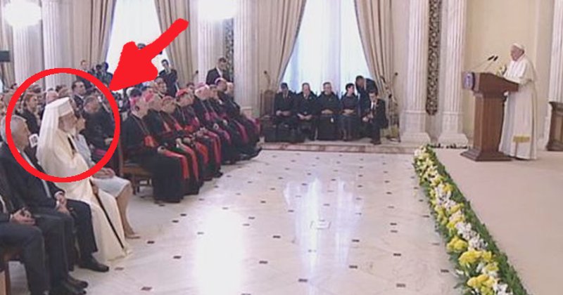 Papa Francisc: „Îl salut cu iubire frăţească pe fratele meu Daniel”. Fraţi întru ce? Numai nu întru Hristos…