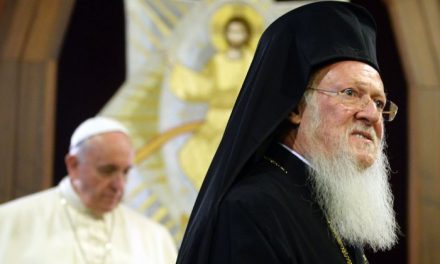 Ereziarhul Bartolomeu ar putea fi înlăturat printr-un Sinod pan-Ortodox, convocat de ceilalţi patriarhi