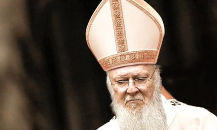 Ce spuneau Sfinții Părinți despre întâietatea Patriarhului Constantinopolului în calitate de cap al Bisericii Ortodoxe?