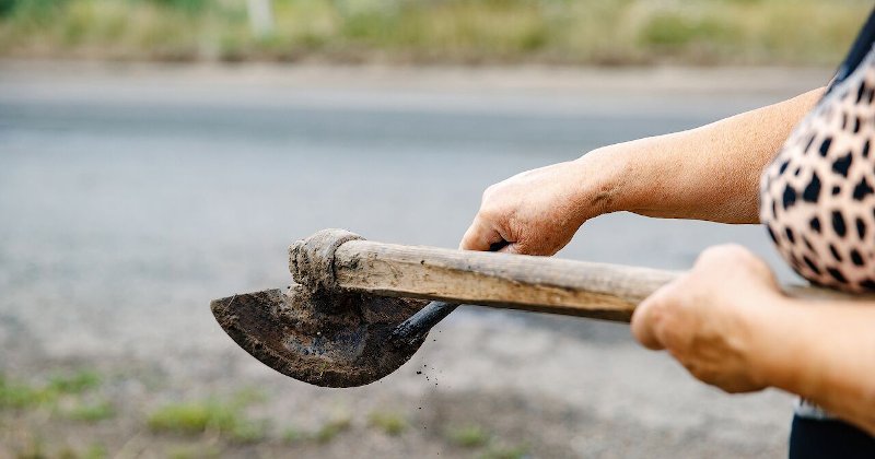 Autentificarea contractelor de vânzare-cumpărare sau de schimb a pământului va fi obligatorie