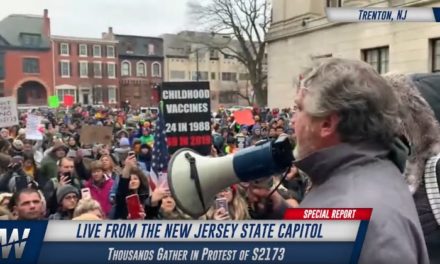 Mii de oameni protestează în New Jersey împotriva Excepţiilor de la Vaccinare pe Motive Religioase. VIDEO