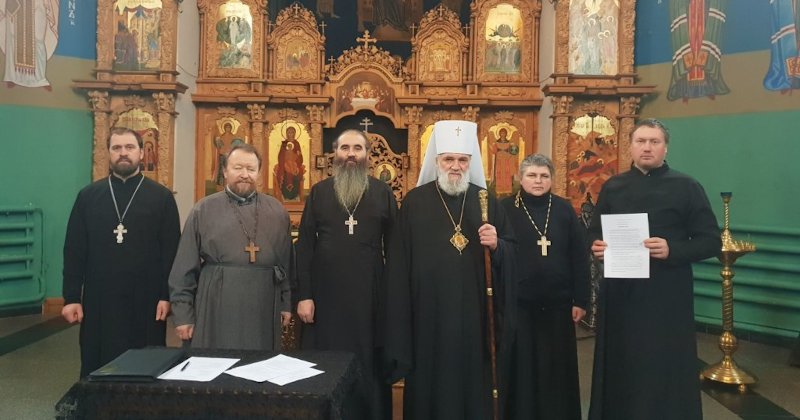 Un cleric ucrainean schismatic s-a pocăit împreună cu întrega parohie şi a revenit în sînul Bisericii Ortodoxe Canonice