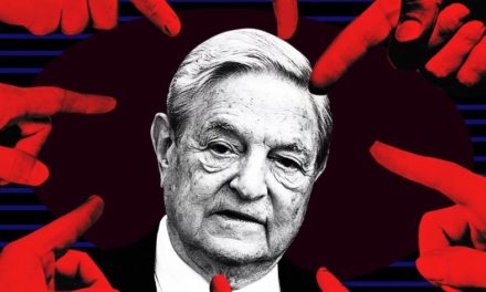 Soros acuzat că destabilizează Caucazul. Birourile fundaţiei sale au fost devastate