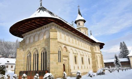 Sondaj: Biserica rămâne în topul încrederii românilor