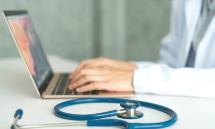 Studenții Universității de Stat de Medicină și Farmacie sunt împotriva studiilor în regim online