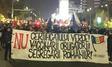 Certificatul verde nu poate fi obligatoriu la locul de muncă. Este neconstituţional, discriminează şi încalcă prevederile din Codul Muncii