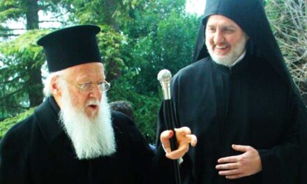 Arhiepiscopul Elpidophorus al Americii a fost mustrat de Patriarhul Bartolomeu