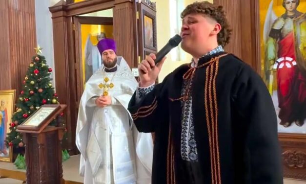 Noi manifestări ale ecumenismului și din nou canoane încălcate: Preot din Mitropolia Moldovei în Biserică cu dans și muzică, 7 ianuarie 2025